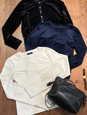 벨로아 긴팔 상의 3세트 basement online