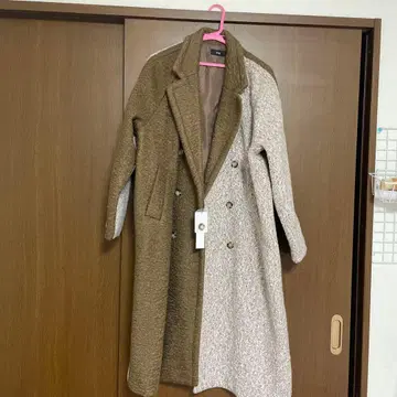 OSMOSiS 바이컬러 롱 코트 ONE 사이즈