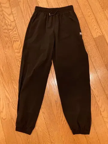 unoa 조거 팬츠 M 사이즈