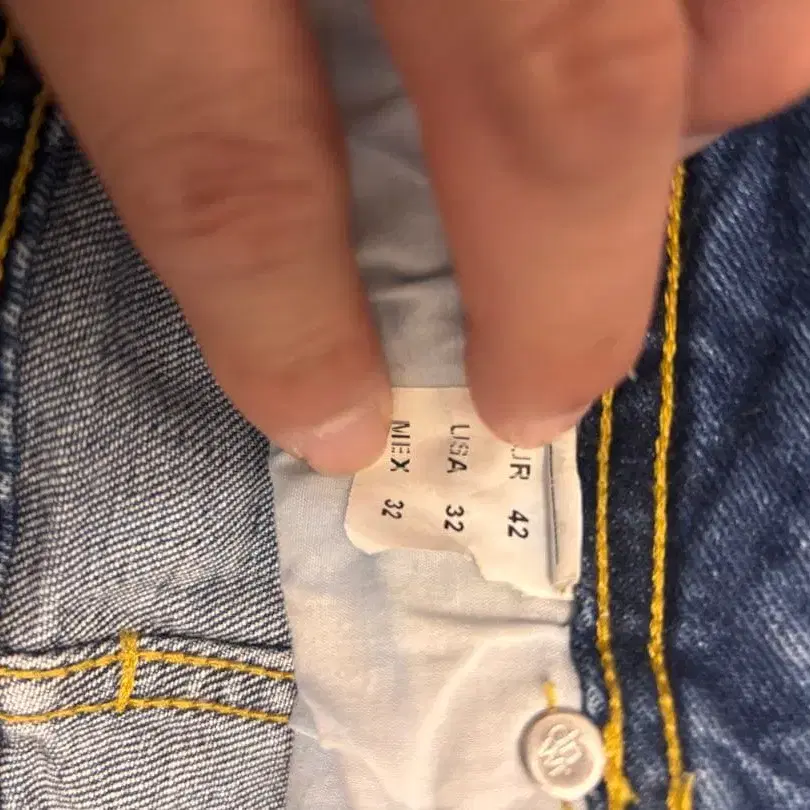 4번째 상품 이미지