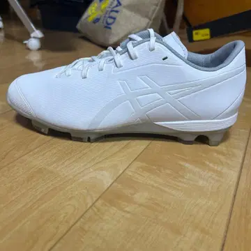 야구용 스파이크