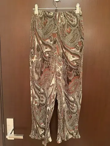 이타리야 시스루 페이즐리 무늬 팬츠 사이즈 9