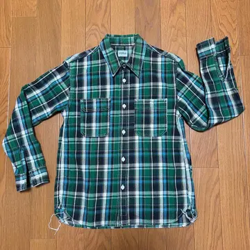 ETERNAL 비추쿠라시키 공방 그린 계열 체크 무늬 플란넬 셔츠