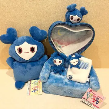 TWICE lovely GIGO 한정판 퍼펫 바디백 쯔위 세트