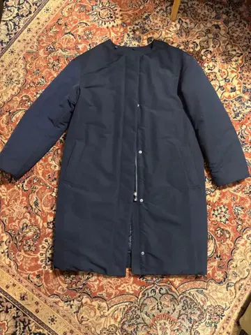 유니클로 하이브리드 다운 코쿤 코트 M