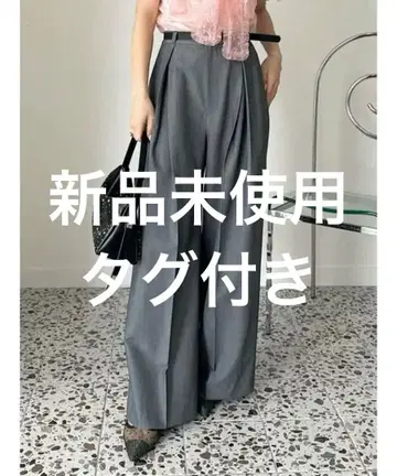 [미사용 새상품] 릴리 브라운 벨트 포함 턱 팬츠