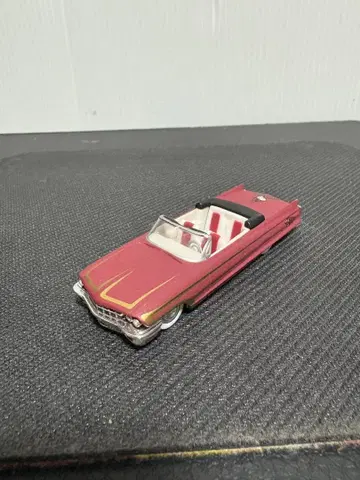 캐딜락 JADATOYS 미니카 1/64 1962년식