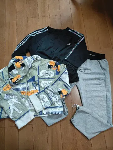 adidas 후드티, 셔츠, 팬츠 세트