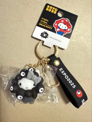 EXPO2025 헬로키티 블랙 미야쿠미야쿠 키링