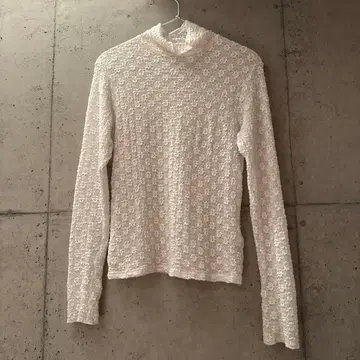 IENA 플라워 튤 하이넥 풀오버