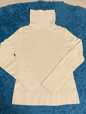 23구 아이보리 터틀넥 니트 38