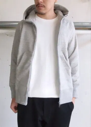 CURLY&Co RAFFY ZIP PARKA/지퍼 후드티