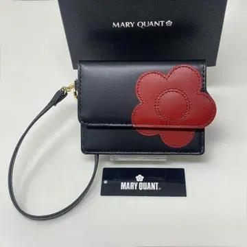 MARY QUANT 하트 인사이드 패스 케이스