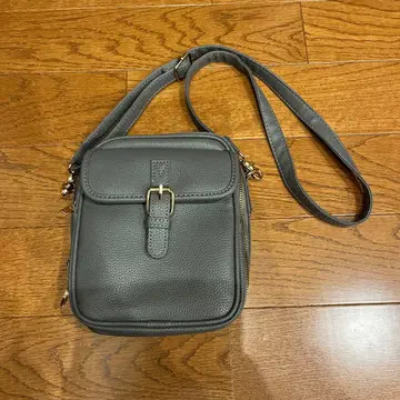 숄더백 가죽 미사용 새상품