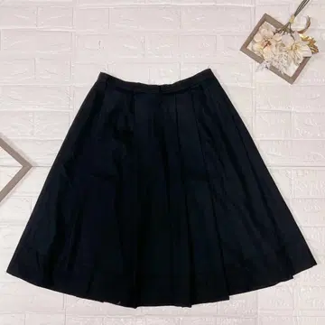 NATURAL BEAUTY 플리츠 스커트 무릎 기장 블랙 M 사이즈