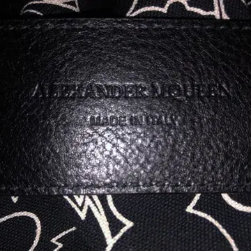 미사용 새상품 ALEXANDER McQUEEN 가죽 벨트