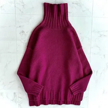 새상품급 슬론 지롱 라무 x 캐시미어 터틀넥 니트