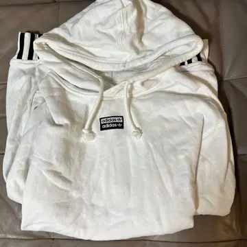 adidas 후드티 화이트