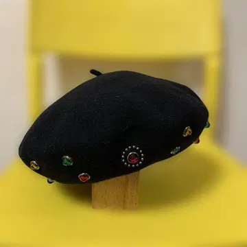 새상품급, 미사용품 컬러풀 비즈 포함 블랙 베레모