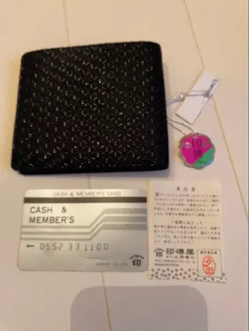 새상품 택 포함 인덴야 인덴 지갑 2단 접이식 박쥐 문양 가죽 블랙