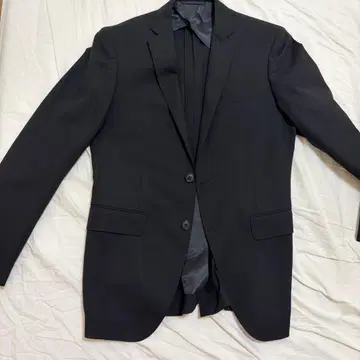 수트 컴퍼니 취업활동 블랙