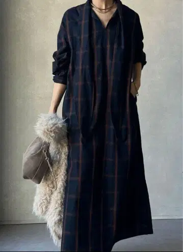 doudou 두두 체크 무늬 보타이 롱 원피스