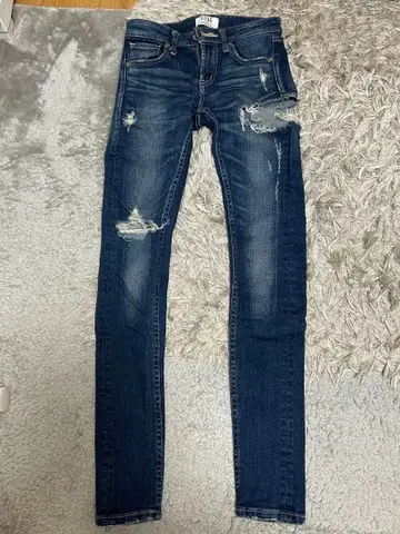 GYDA 데미지 가공 스키니 데님 XS