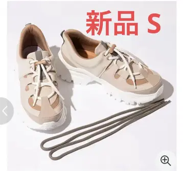 남편이 잠든 후에 스니커즈 S 베이지