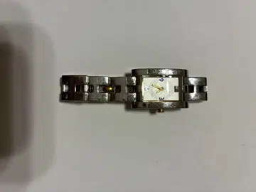 실버 스테인리스 스틸 쿼츠 시계