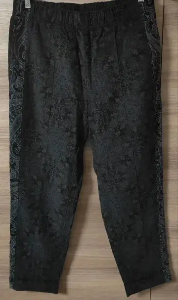 컨디션 최상 glamb,그램 올 패턴 사이드 배색 이지 팬츠 M 사이즈