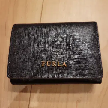 FURLA 블랙 3단 폴더형 지갑