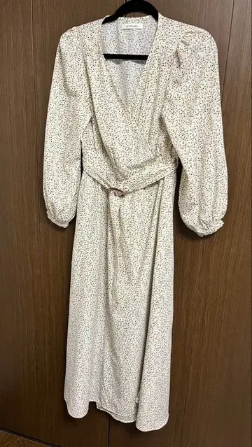 archives 원피스 꽃무늬 랩 드레스