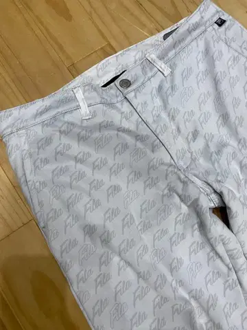 FILA 골프 로고 화이트 골프 3층 본딩 팬츠 플리스