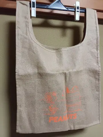 미라 오웬 SNOOPY 콜라보 토트백