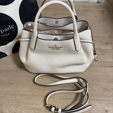 kate spade 화이트 핸드백