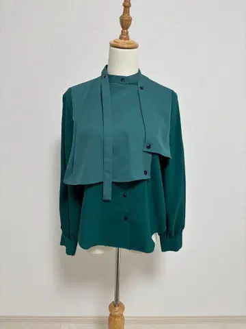 UNITED TOKYO 그린 긴팔 셔츠