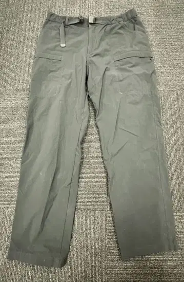 유니클로 그레이 팬츠 L 사이즈