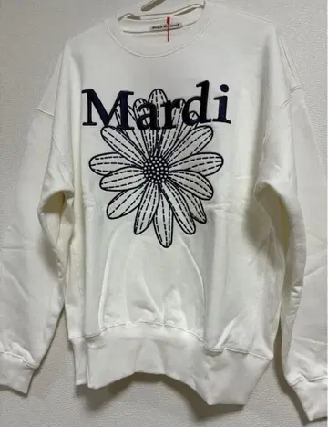 [ 하자품 ] 마르디메크르디 Mardi 맨투맨 자수 화이트 네이비