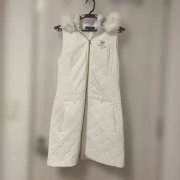 캘러웨이 충전솜 원피스 화이트 M 사이즈 아우터 후드 탈부착 가능