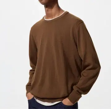 유니클로 UNIQLO 메리노 크루넥 스웨터 새상품 시착만 한 상품