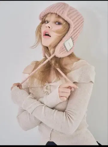 Andmary Baby knit babushka pink