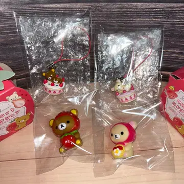 리락쿠마 마스코트 컬렉션 딸기 2종 피규어 딸기 사과