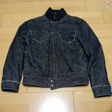 다크 블루 스탠드 칼라 G