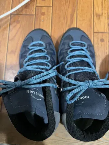 몽벨 mont-bell 마운틴 크루저 400 23.5cm 등산화