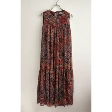 유나이티드 애로우즈 슬리브리스 원피스