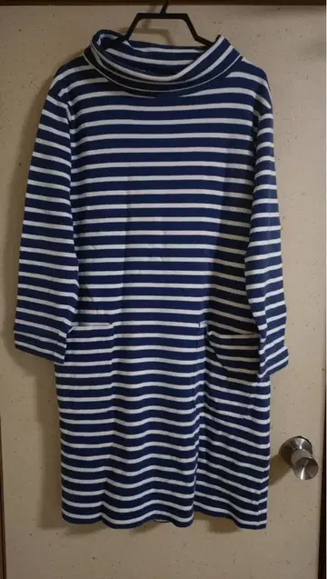 루미노아 원피스 스트라이프 하이넥 티셔츠