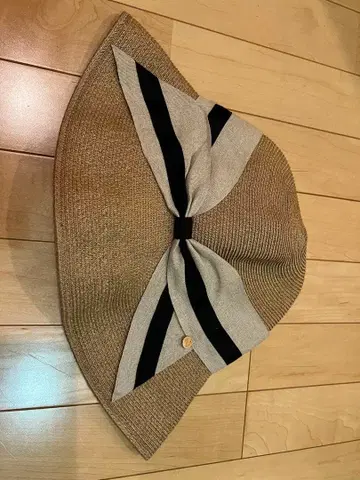 아테나 뉴욕 모자