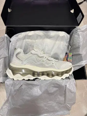 스케쳐스 UNO CHAOS 24 여성용 택 포함 새상품