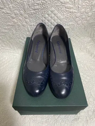 Calpierre 네이비 펌프스 청키힐