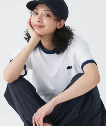 Lacoste 라운드넥 T셔츠 사이즈 4